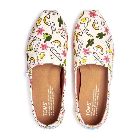 Toms Classic Rainbow Unicorns Slip On Loafers - Picture 5 of 8